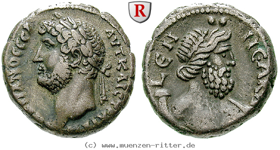 Klicken Sie auf das Bild um es auf Ihrem Rechner zu speichern aegypten-hadrianus-tetradrachme/66096.jpg