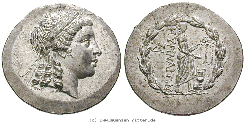 Klicken Sie auf das Bild um es auf Ihrem Rechner zu speichern aiolis-tetradrachme/20117.jpg
