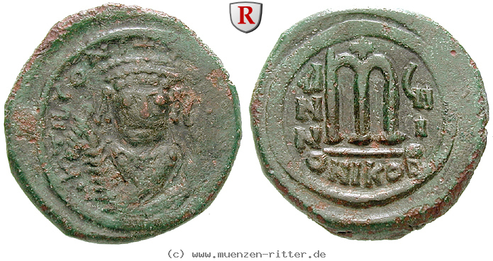 byzanz-tiberius-ii-constantinus-follis/40859.jpg