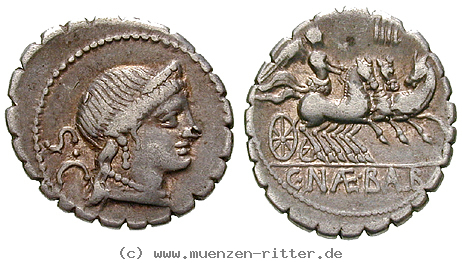 Klicken Sie auf das Bild um es auf Ihrem Rechner zu speichern c-naevius-balbus-denar-serratus/12878.jpg
