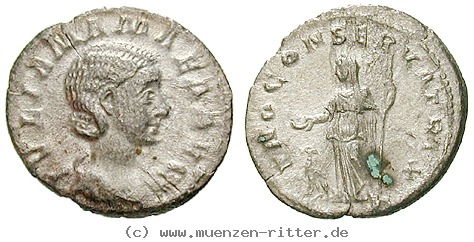 Klicken Sie auf das Bild um es auf Ihrem Rechner zu speichern julia-mamaea-mutter-des-severus-alexander-denar/49473.jpg
