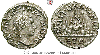 Klicken Sie auf das Bild um es auf Ihrem Rechner zu speichern kappadokien-gordianus-iii-drachme/59338.jpg