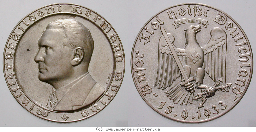 Klicken Sie auf das Bild um es auf Ihrem Rechner zu speichern personenmedaillen-goering-hermann-silbermedaille/emed301.jpg