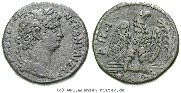 Klicken Sie auf das Bild um es auf Ihrem Rechner zu speichern seleukis-und-pieria-nero-tetradrachme/16697.jpg