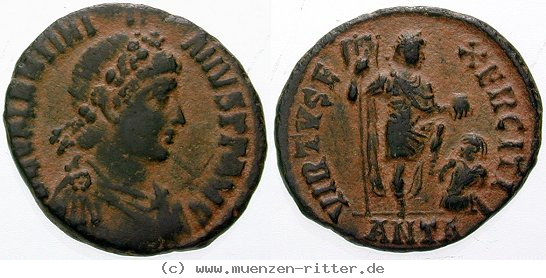 Klicken Sie auf das Bild um es auf Ihrem Rechner zu speichern valentinianus-ii-bronze/erom7438.jpg